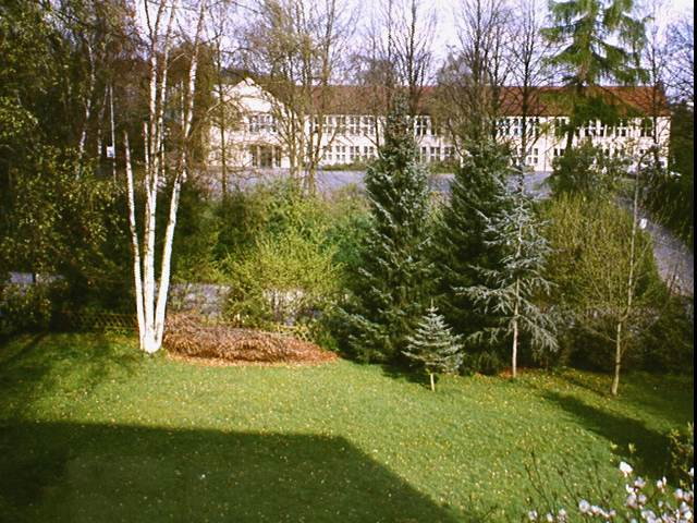 schule.jpg (106737 Byte)